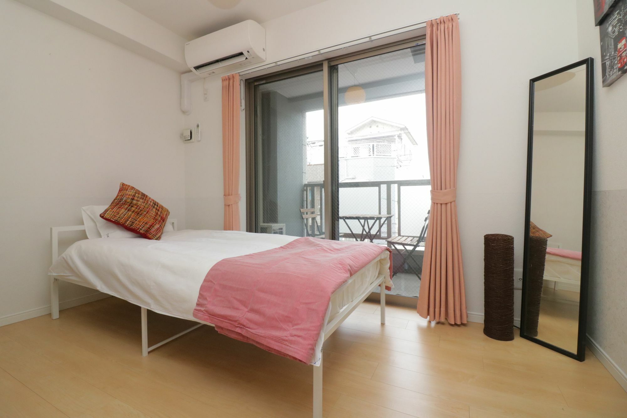 Hg Cozy Hotel No 22 鶴橋駅前 Osaka Exterior foto
